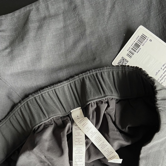 Lululemon Flat Front Short - Picture 3 of 4